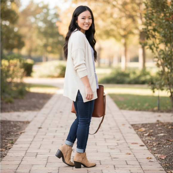 Journee Collection Tessa Scalloped Western Boots Booties - 7 M Khaki Tan - Picture 15 of 16